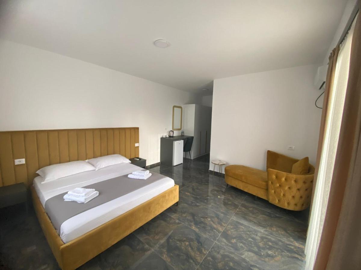 Leodori 3 Suites Шенджин Экстерьер фото